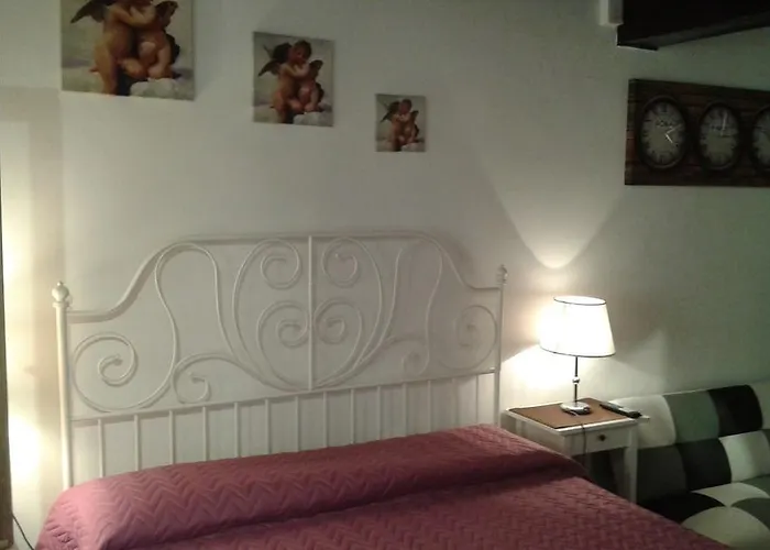 Gasthuis Vesta Domus Rome